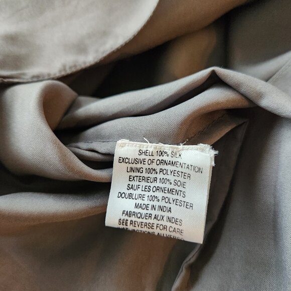 Talbots Petites Size 8 Gray Silk Dress Beaded Lined Beautiful Flowers Sexy - Picture 7 of 11